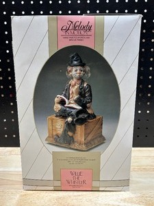 lot 28 image: Melody in Motion - Willie the Whistler