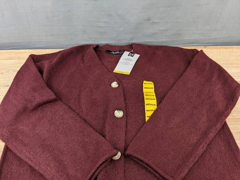 lot 364 image: Members Mark Womens V-Neck Cardigan Medium - Brand New