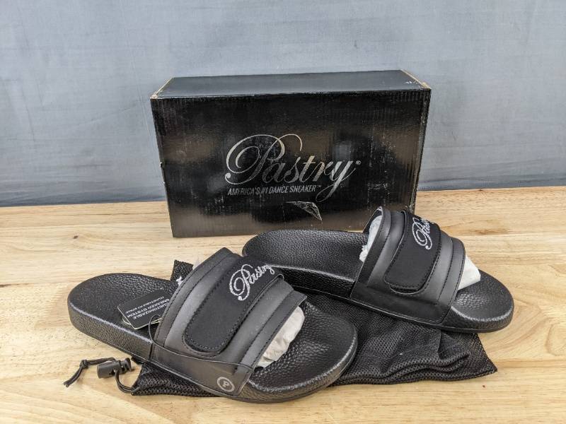 lot 160P image: Pastry Recovery Womens Slide Sandals XS, Black - Brand New