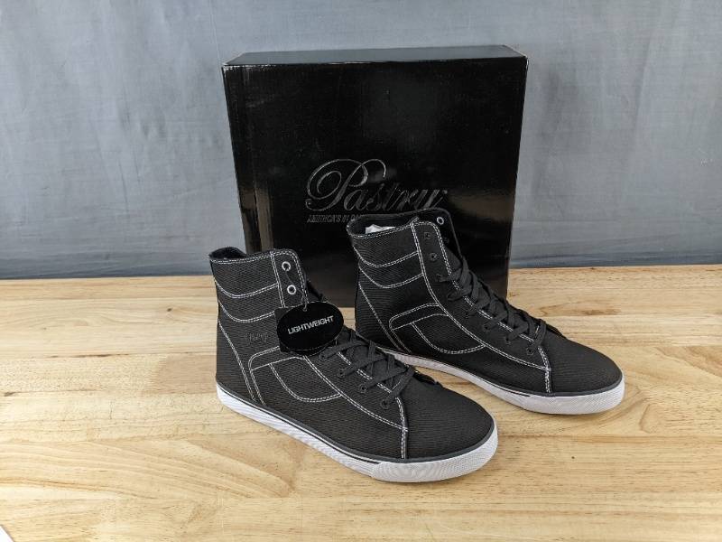 lot 110P image: Pastry Cassatta HI Womens Sneakers Size 8 Black & White - Brand New