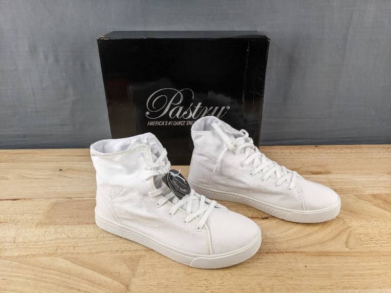 lot 130P image: Pastry Cassatta High Womens Sneakers Size 9 White - Brand New