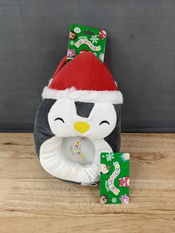 lot 97L image: Squishmallow Penguin Slippers Kids Size 1112 - Brand New