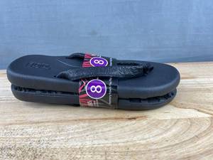 lot 230 image: Flojos Womens Flip Flops Black Size 8 - Brand New