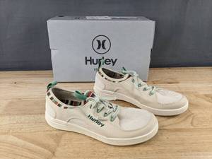 lot 160 image: Hurley Womens Castaic Sneakers Size 8 Beige - New