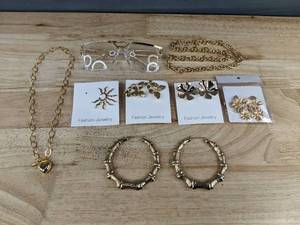 lot 193 image: Fashion Jewelry & Eyewear - Brand New