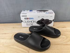lot 212 image: 32 Degrees Cool Unisex Cushion Slide Sandals Black Size Large - Brand New