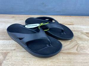 lot 93T image: OOFOS Unisex Flip Flops Black Womens 10 Mens 9 - Brand New