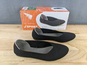 lot 257 image: JSPORT Doreen Ladies Black Flats US 7.5