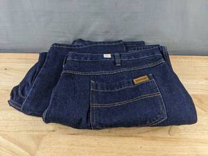 lot 292 image: 2 Pairs 394 Denim Mens Blue Jeans 46x30 - Brand New Z