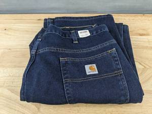 lot 100M image: Carhartt Mens Jeans 40x34 - New Z