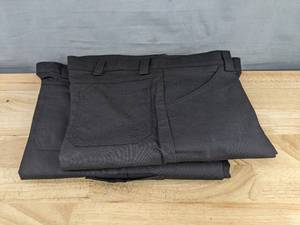 lot 396 image: Red Kap Black Work Pants Mens 36x32 - New Z