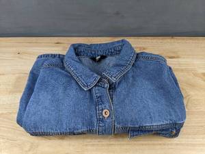 lot 601 image: Frye Womens Denim Dress XL Light Wash Button Front - New
