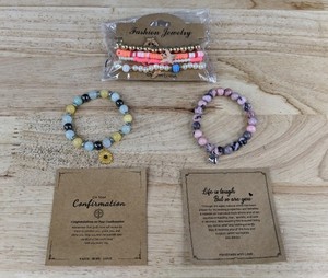 lot 643 image: 6 New Fashion Bracelets Beaded & Charm Styles - Brand New