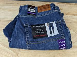 lot 668 image: Lucky Brand Mens 410 Athletic Straight Jeans 36x30 $99 Retail - Brand New