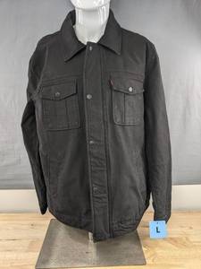 lot 95T image: Levis Mens Black Jacket Size Large - New