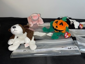lot 8 image: Set of 5 Retired Ty Beanie Babies Plush Toys