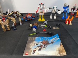 lot A-18 image: LEGO Bionicle Action Figure Collection with Instruction Booklet and Accessories