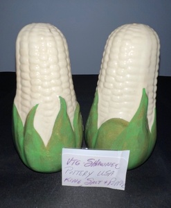 lot A-38 image: Vintage Shawnee Corn King Salt and Pepper Shakers USA Pottery