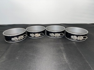 lot 44 image: Set of 4 Mini Springform Cake Pans, 4 Inch Diameter