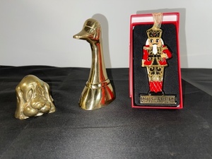 lot 69 image: Brass Animal Figurines and Moscow Ballet Nutcracker Ornament Set