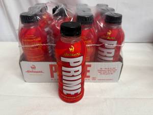 lot 364 image: 12x 16.9oz Prime Hydration-Patrick Mahomes Limited Edition