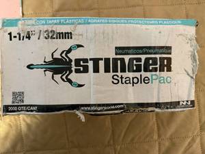 lot 24 image: 1-14 Stinger Staple Pack