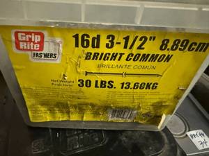 lot 36 image: 30lbs 16D Hand Drive Nails