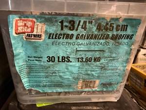 lot 39 image: 30lbs 1-34 Roofing nails