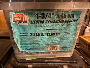 lot 40 image: 30lbs 1-34 Roofing nails