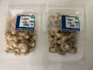lot 120 image: L. 2x 16oz Raw Shrimp