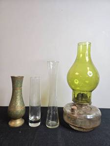 lot 85 image: Collection of 3 Vintage Vases and Antique Glass Oil Lamp