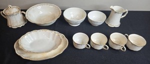 lot 140 image: Misc Set of Homer Laughlin Hudson Vintage China Dinnerware with Gilt Trim