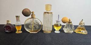 lot 142 image: Collection of Vintage Avon and Decorative Glass Perfume Bottles
