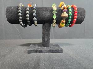 lot 208 image: Set of Beaded Stretch Bracelets Assorted Colors and Styles - display not inc