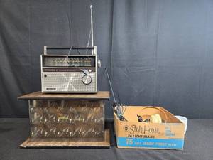 lot 266 image: Realistic Patrolman-6 Radio with Antenna, Assorted Cables, and Ham Radio Manuals