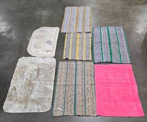 lot 327 image: Assorted Lot of Bath and Area Rugs