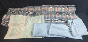 lot 339 image: Queen Size Comforter with Mixed Linens Set