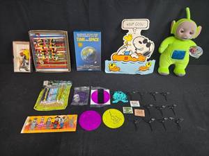 lot 349 image: Assorted Vintage Collectibles Lot Teletubbies Plush, Snoopy Display, Science Kit, Stationery and Toys