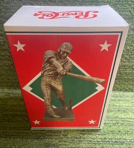 lot 7 image: Pepsi Joe Mauer Metal Statue new in box