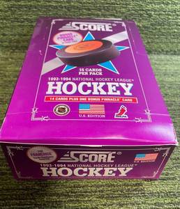 lot 65 image: 1993-94 Score NHL hockey hobby box of packs