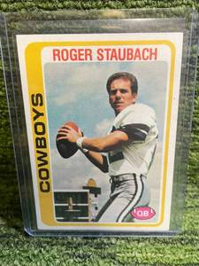 lot 77 image: 1978 Topps Roger Staubach