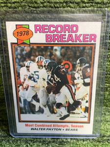 lot 78 image: 1979 Topps Record Breaker Walter Payton