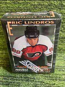 lot 90 image: 1992 Pinnacle Score Eric Lindros Hockey Card Set Factory Sealed