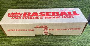 lot 117 image: 1989 Fleer Baseball Sealed Factory Complete Set