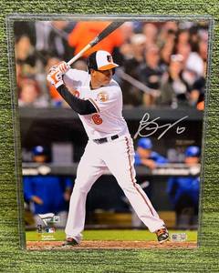 lot 136 image: Jonathan Schoop Autographed 8 x 10 Photo with Authenticity