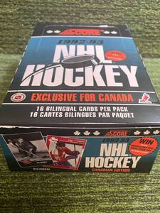 lot 165 image: 1992-93 Score NHL Hockey Box
