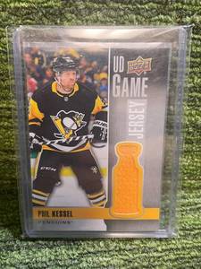 lot 172 image: 2019-20 Upper Deck Game Jersey Phil Kessel