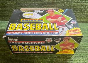 lot 188 image: 1988 Topps Baseball picture cards Box (packs with gum)