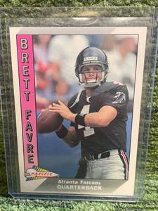 lot 201 image: 1991 Pacific Brett Favre Rookie Card
