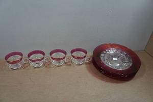 lot 191 image: Indiana Glass Cups and Tiffin Kings Plate